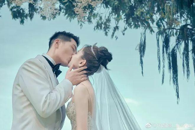 乐儿打彩蛋